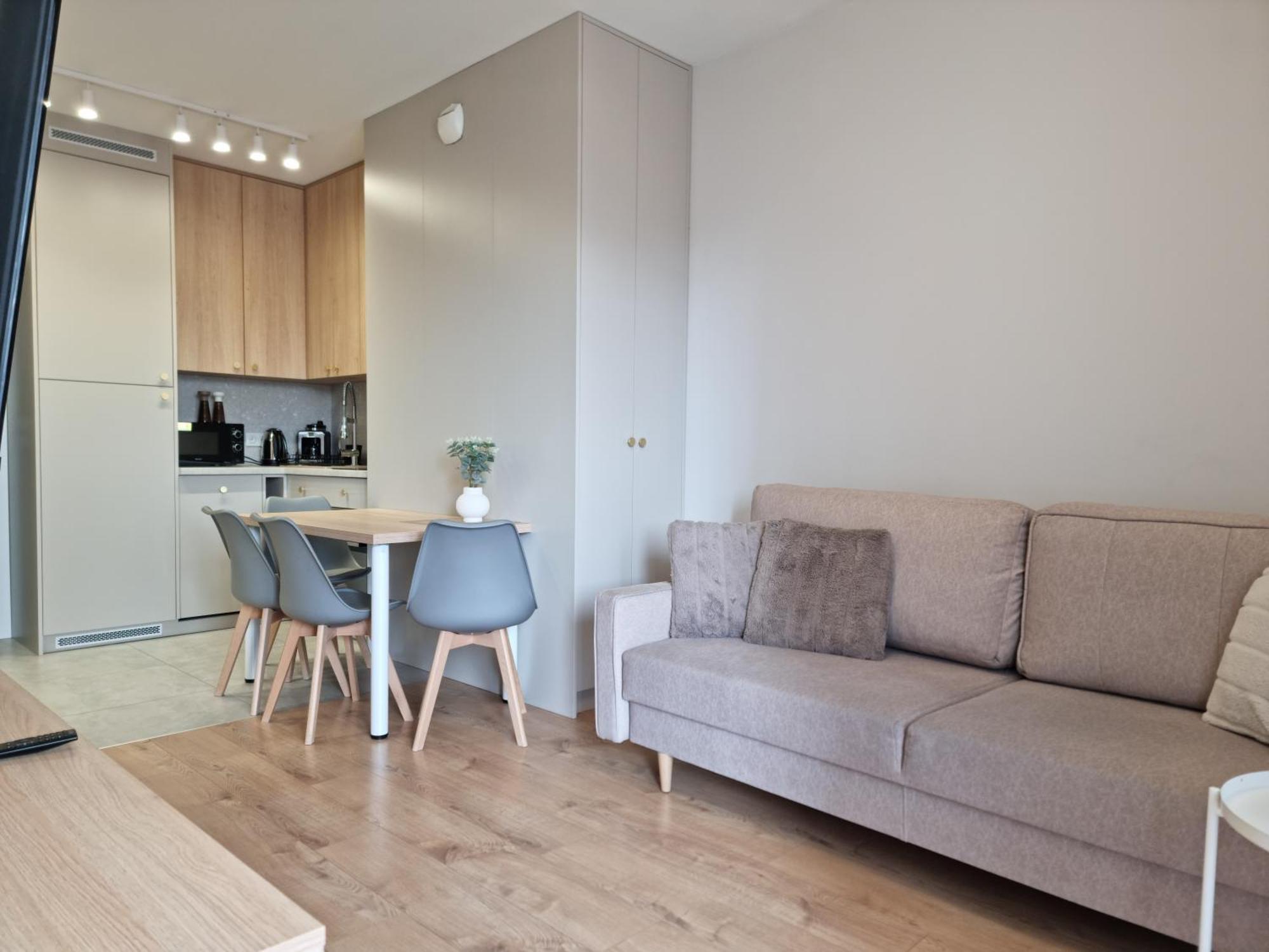 Apartament Host Lutomierska